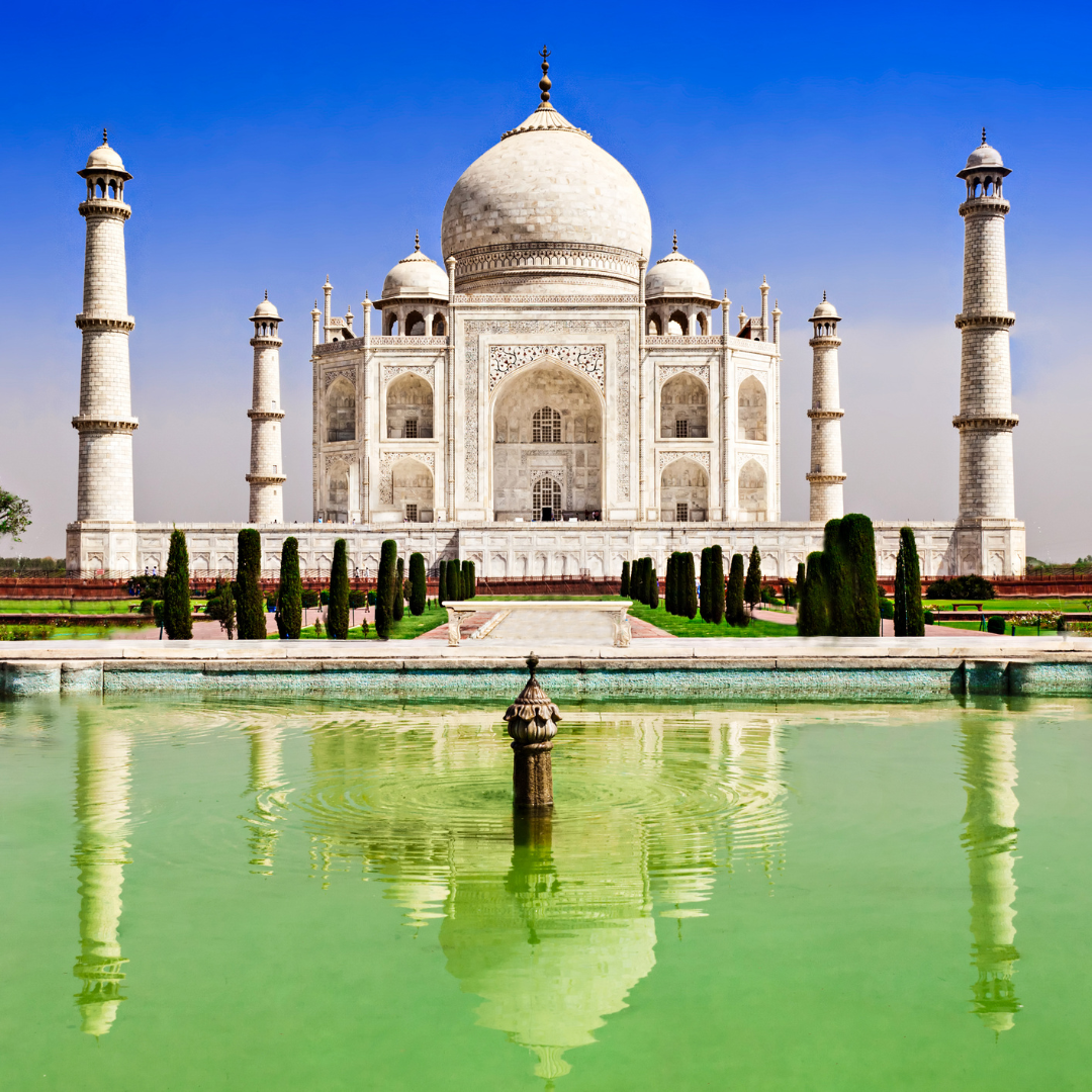 Taj Mahal- Top Weekend Getaway Places near Noida